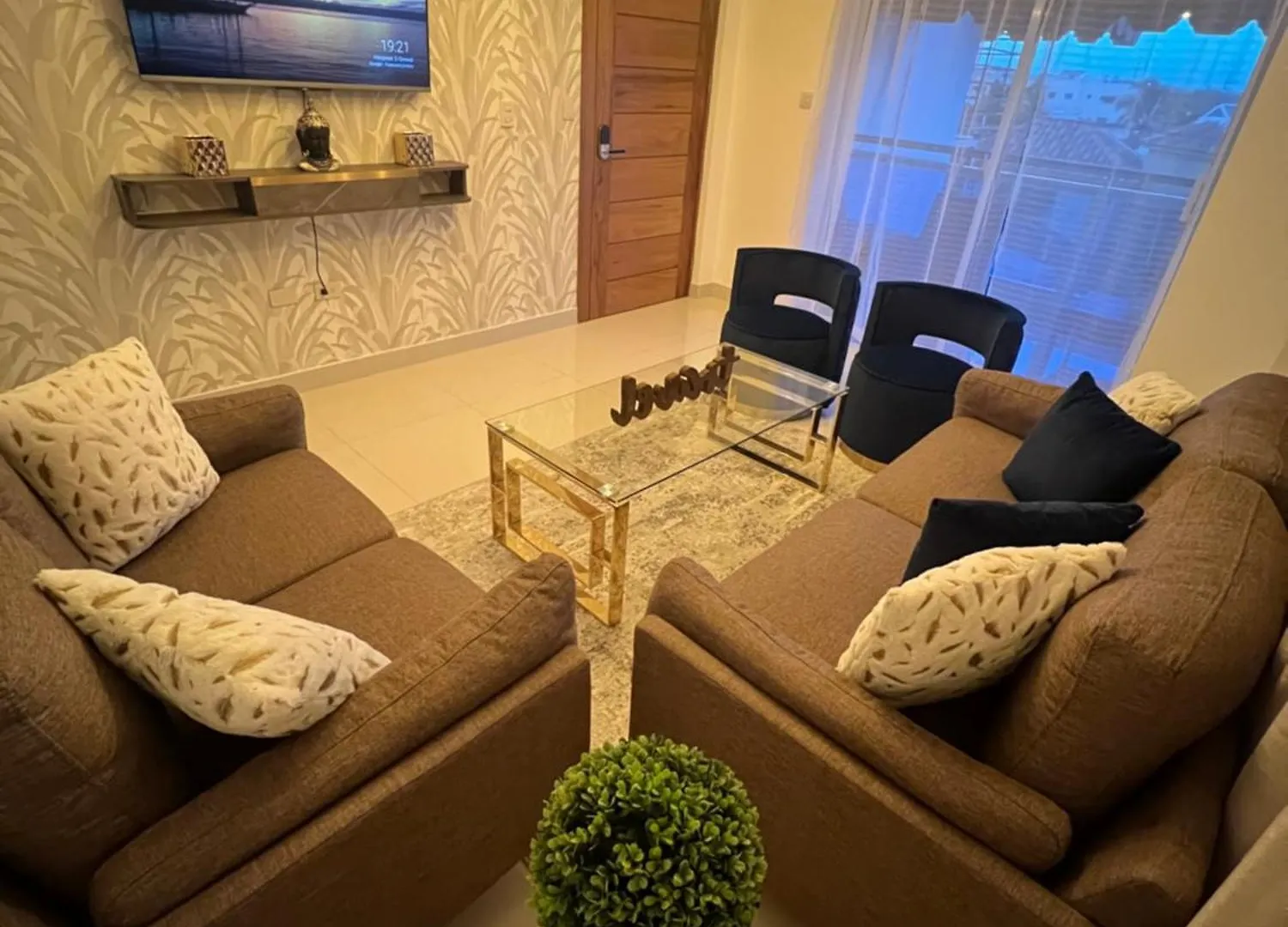 Blue Gem Retreat 3Br Apartment W Modern Amenities Ensanche Savica de Mendoza